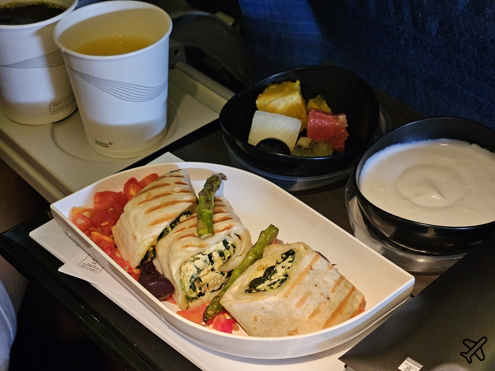 2026土耳其航空 伊斯坦堡-台北桃園 開箱TK24 經濟艙飛機餐 777-300ER 土耳其航空評價 2026土耳其航空 伊斯坦堡-台北桃園 開箱TK24 經濟艙飛機餐 777-300ER 土耳其航空評價