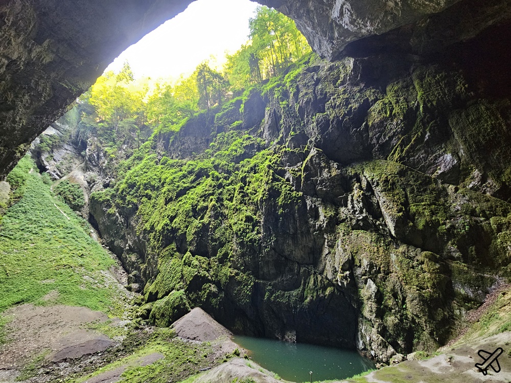 捷克旅遊 鐘乳石洞地下探險 Punkva caves 布爾諾近郊景點