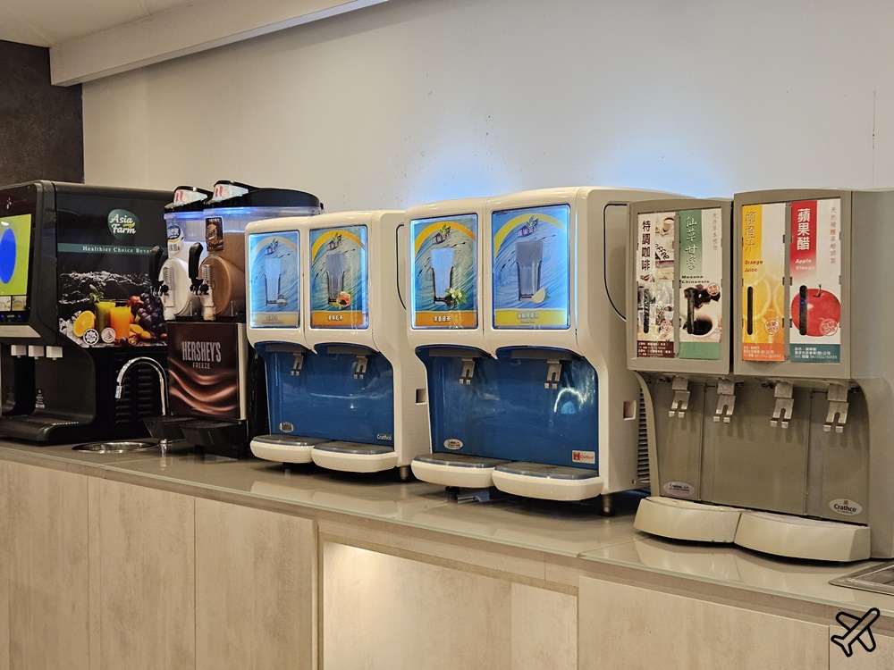 台中美食 台中美樂地KTV 便宜KTV、自助吧吃到飽 台中親子景點
