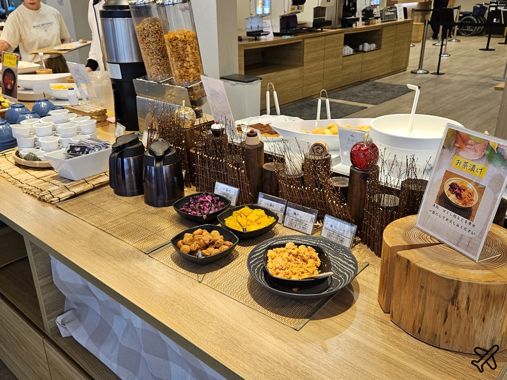 2026北海道旅遊 旭川住宿 阿瑪內克飯店 HOTEL AMANEK 早餐有海鮮丼鮭魚卵吃到飽 旭川車站前