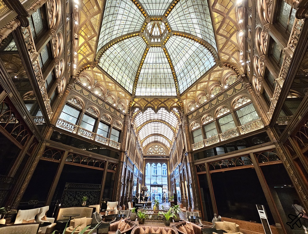 布達佩斯美食 巴黎咖啡廳 P&aacute;risi Passage 布達佩斯景點 @AJ的旅行地圖