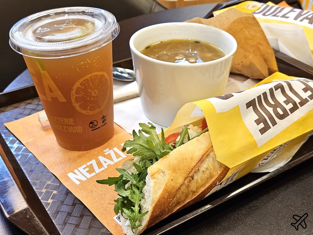 布拉格美食 捷克在地品牌速食店 Bageterie Boulevard 法棍三明治 @AJ的旅行地圖