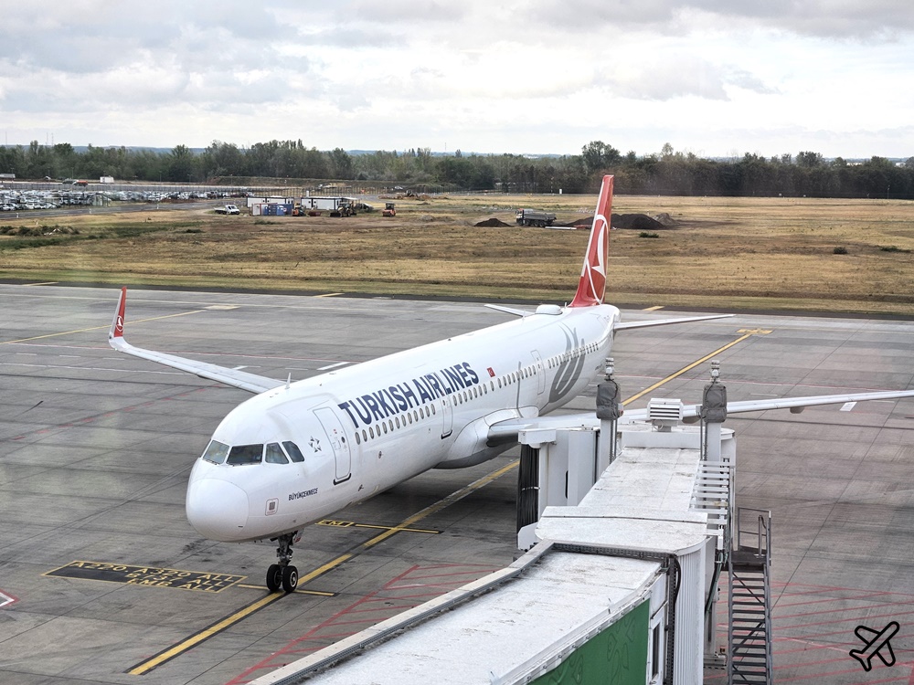 土耳其航空 布達佩斯BUD-伊斯坦堡IST A321經濟艙飛機餐、素食餐 開箱TK1036 土耳其航空評價