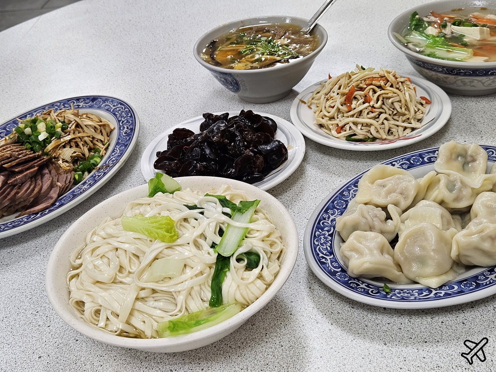 台中美食 仇媽媽山東餃子館 50年老店 東勢美食推薦