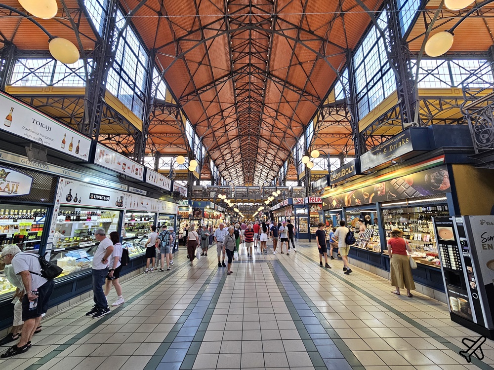 布達佩斯景點 布達佩斯中央市場 歐洲最美菜市場 匈牙利旅遊