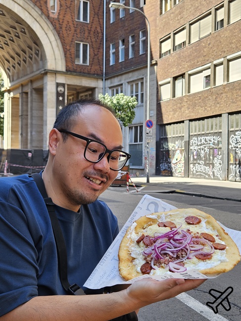 2026布達佩斯美食 匈牙利炸油餅 Langos Papi’ 國民小吃 匈牙利旅遊