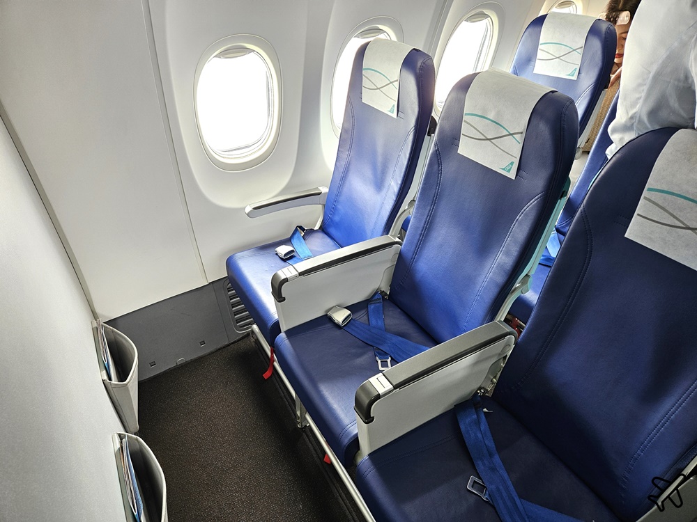 大灣區航空 台北桃園-香港-曼谷 737經濟艙飛機餐 開箱HB703、HB283、HB282、HB704