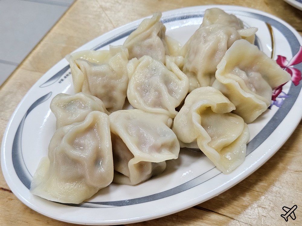 台中美食 盛東餃子館 樸實乾麵、酸辣湯好喝 東勢美食推薦