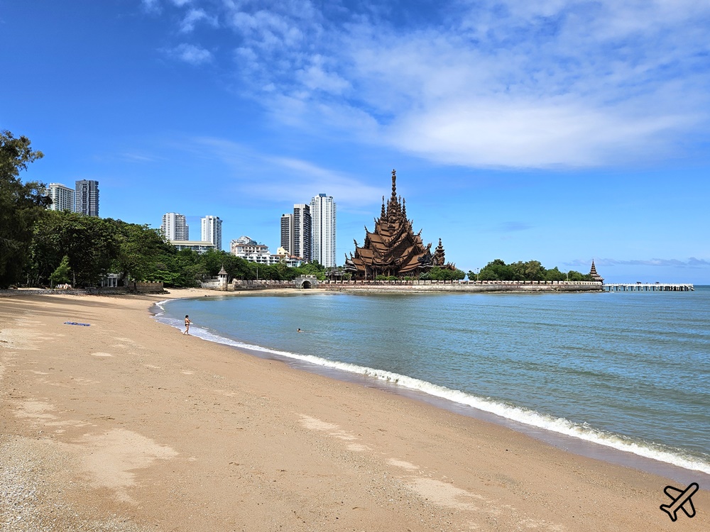 2026芭達雅住宿 花園海景度假村 海灘度假飯店 遠眺真理聖殿 海景雙人房、早餐 泰國旅遊推薦