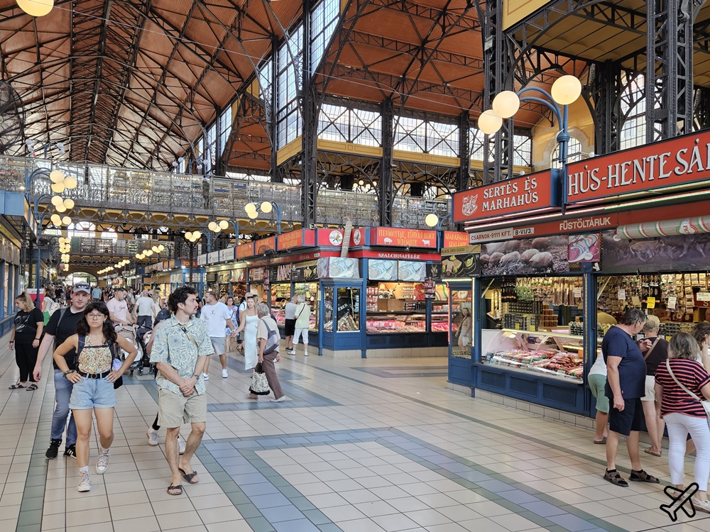 布達佩斯景點 布達佩斯中央市場 歐洲最美菜市場 匈牙利旅遊