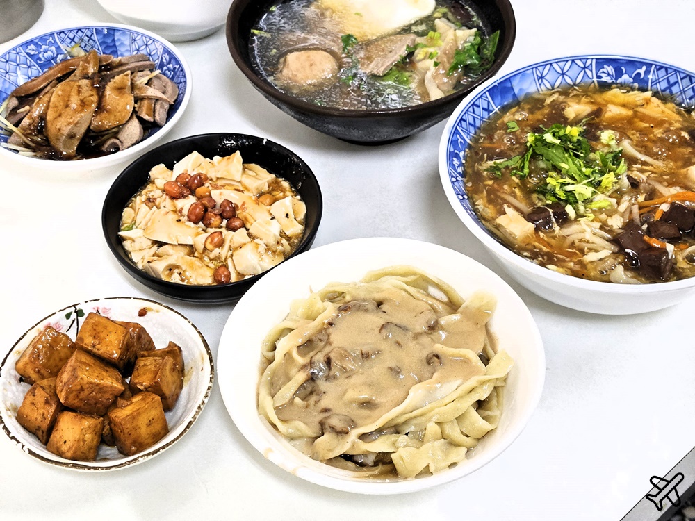 台中美食 老士官擀麵 米其林必比登推薦 清水美食 @AJ的旅行地圖