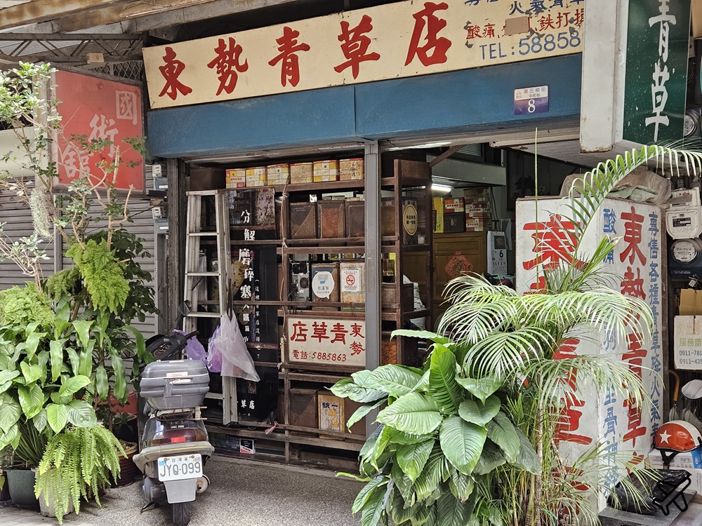 台中美食 東口小吃 有好吃的滷菜與麻醬麵 東勢美食推薦