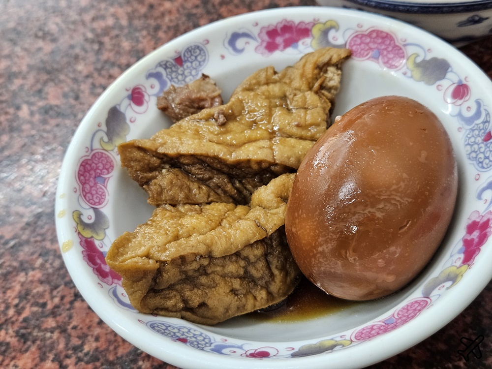 彰化美食 魚市場爌肉飯 早上開的控肉飯 彰化早餐