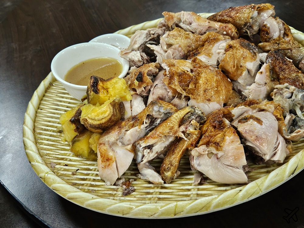 林口美食 阿輝山休閒農場 隱身在山林裡的土雞城 烤雞、熱炒好吃