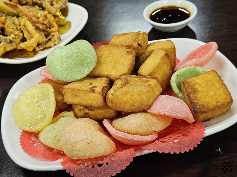 林口美食 阿輝山休閒農場 隱身在山林裡的土雞城 烤雞、熱炒好吃