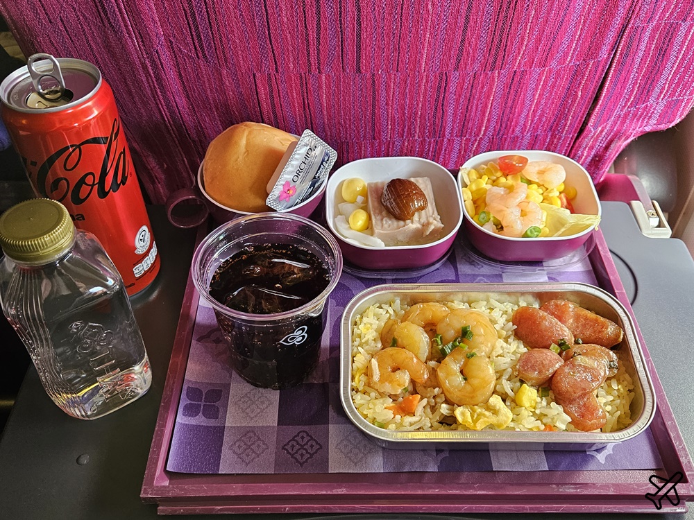 泰國航空 台北桃園TPE-曼谷BKK 經濟艙飛機餐 開箱TG633/TG634