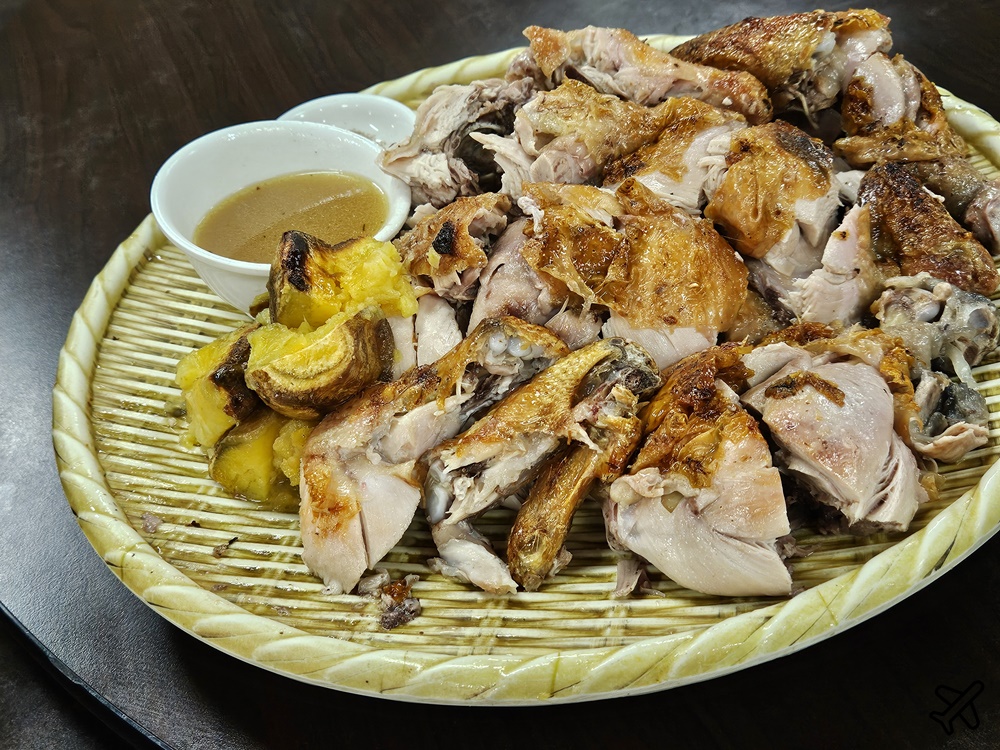 林口美食 阿輝山休閒農場 隱身在山林裡的土雞城 烤雞、熱炒好吃 @AJ的旅行地圖