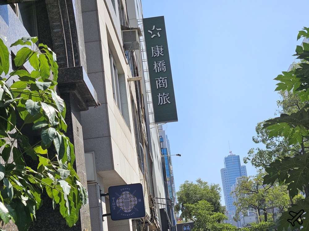 2026高雄住宿 康橋商旅漢神館 早餐、停車場、豪華雙人房 高雄飯店推薦