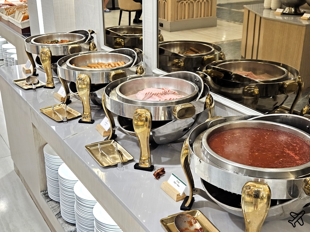 2026曼谷住宿 曼谷亞洲飯店 Asia Hotel Bangkok 與BTS連通的平價曼谷飯店 雙人房、早餐 曼谷自由行