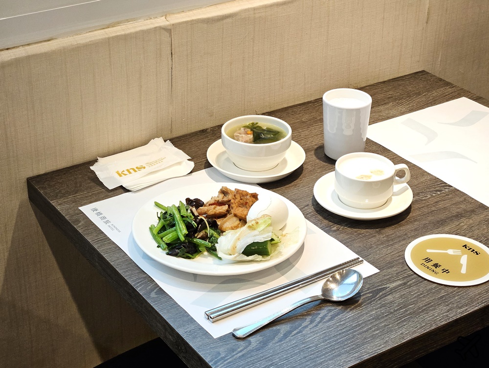 2026高雄住宿 康橋商旅五甲館 早餐、商務雙人房、停車場 高雄飯店推薦 2026高雄住宿 康橋商旅五甲館 早餐、商務雙人房、停車場 高雄飯店推薦