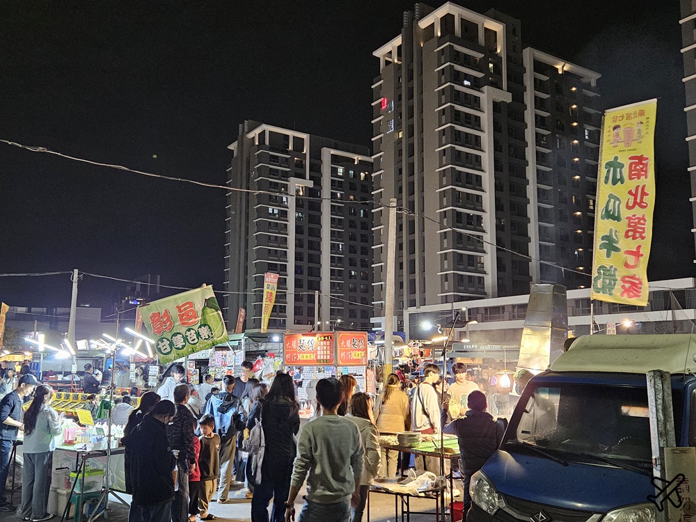 彰化美食 員林龍燈夜市 每周二、五、六、日營業 員林美食推薦 彰化美食 員林龍燈夜市 每周二、五、六、日營業 員林美食推薦