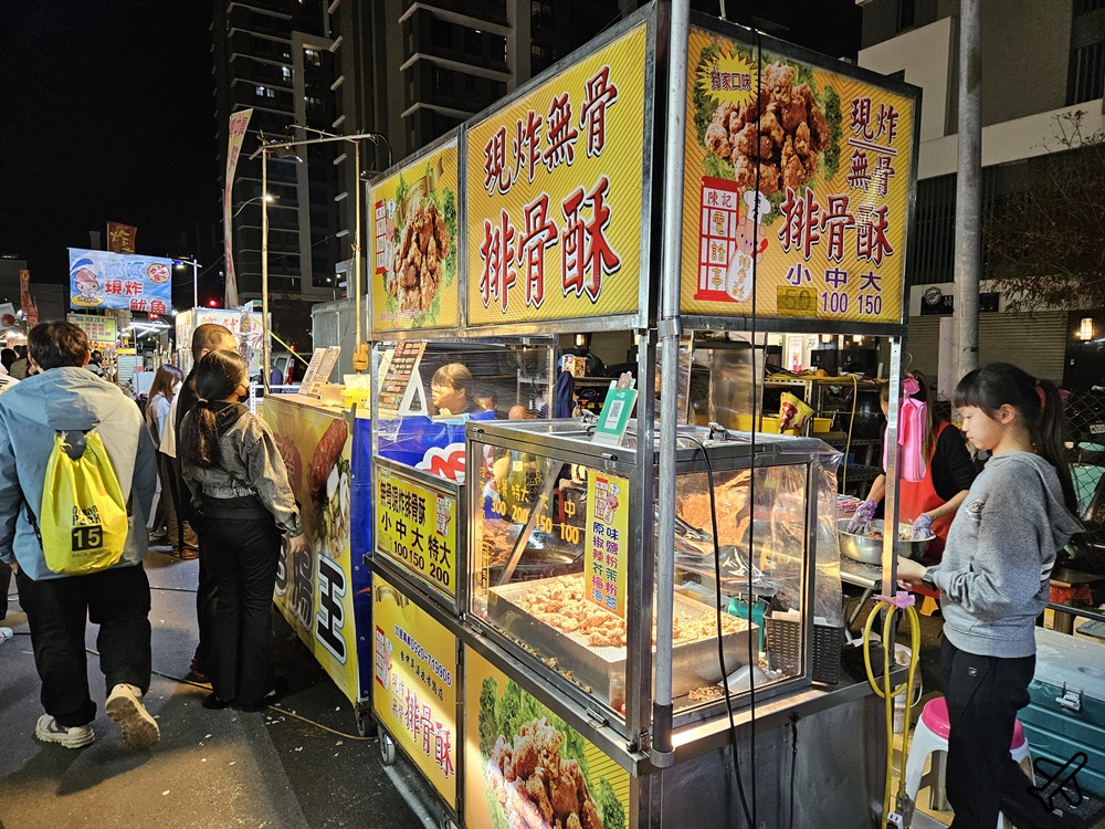彰化美食 員林龍燈夜市 每周二、五、六、日營業 員林美食推薦 彰化美食 員林龍燈夜市 每周二、五、六、日營業 員林美食推薦