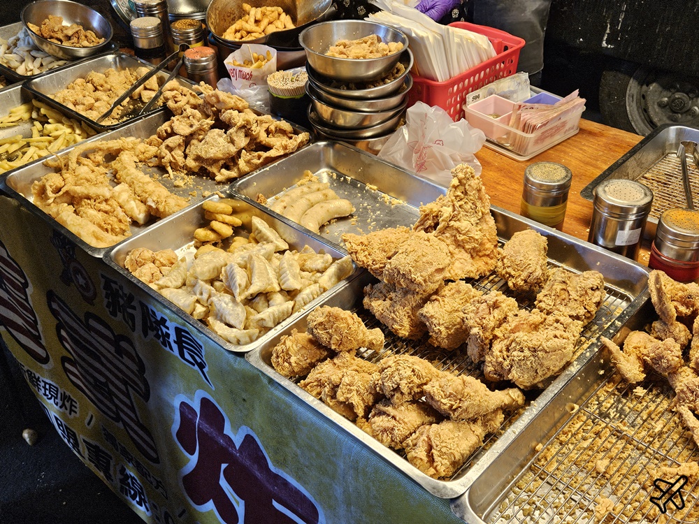 彰化美食 員林龍燈夜市 每周二、五、六、日營業 員林美食推薦 彰化美食 員林龍燈夜市 每周二、五、六、日營業 員林美食推薦