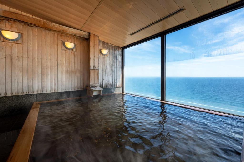 2026北海道旅遊 函館住宿 函館想像飯店度假村 早餐、晚餐、日式客房、海景露天溫泉 函館溫泉飯店 2026北海道旅遊 函館住宿 函館想像飯店度假村 早餐、晚餐、日式客房、海景露天溫泉 函館溫泉飯店