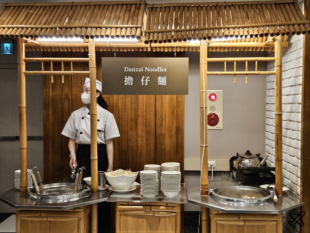 2026高雄住宿 康橋商旅光榮碼頭館 早餐、港景豪華雙人房 免費停車場 走路到愛河灣只要5分鐘