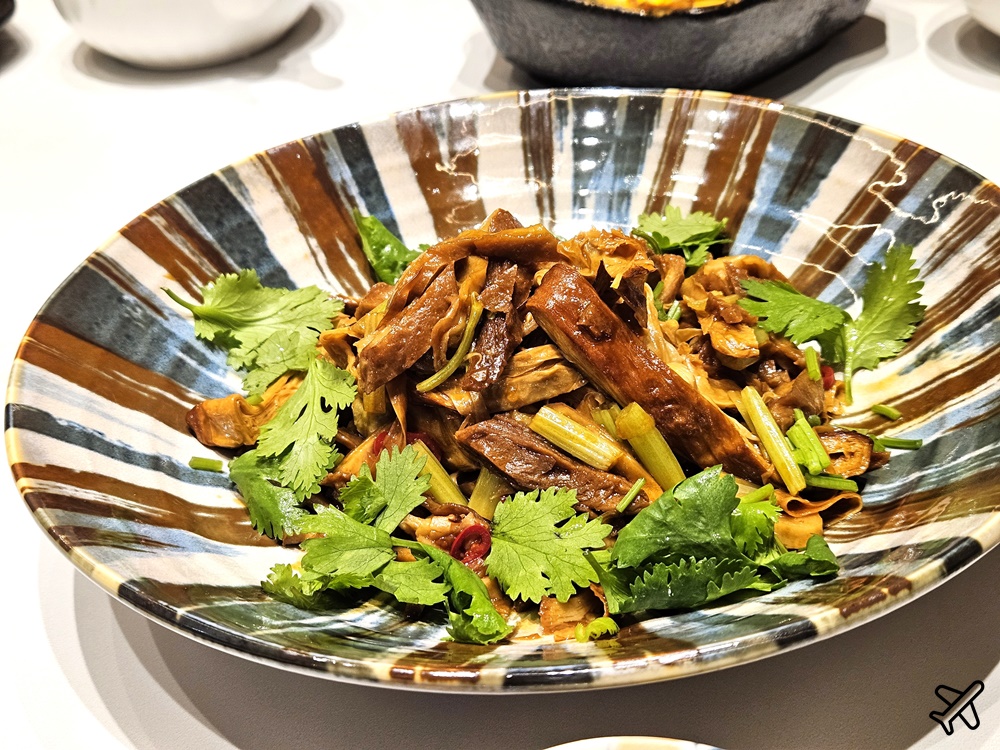 即時熱門文章：台中美食 樂蔬 台中漢神洲際美食 台中素食餐廳推薦 菜單