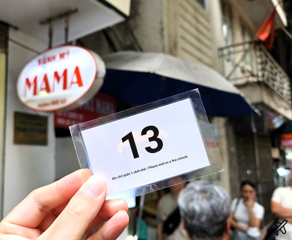 越南旅遊 河內美食 越南法國麵包 Bánh mì Mama 河內大教堂旁的人氣法國麵包店 越南旅遊 河內美食 越南法國麵包 Bánh mì Mama 河內大教堂旁的人氣法國麵包店