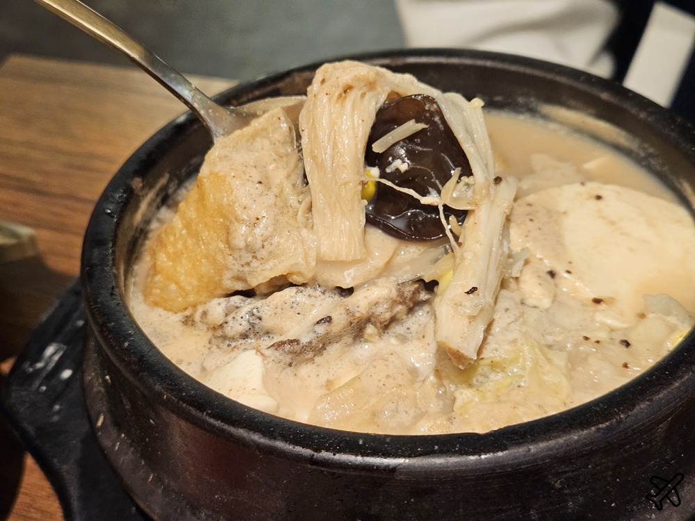 台北美食  YACHE韓式蔬食信義店 養心茶樓的素食餐廳 信義區餐廳