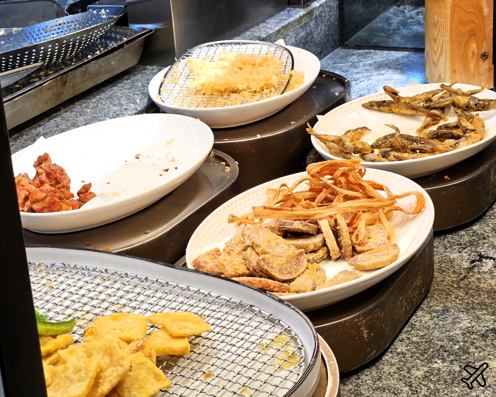 2026台中美食 饗食天堂台中店 平日下午茶 大遠百美食 2026台中美食 饗食天堂台中店 平日下午茶 大遠百美食