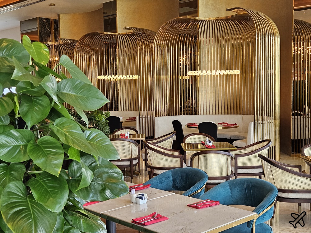 2026越南旅遊 下龍灣麗笙藍標飯店 / 下龍灣海星飯店 Radisson Blu HaLong Bay 早餐、泳池 2026越南旅遊 下龍灣麗笙藍標飯店 / 下龍灣海星飯店 Radisson Blu HaLong Bay 早餐、泳池
