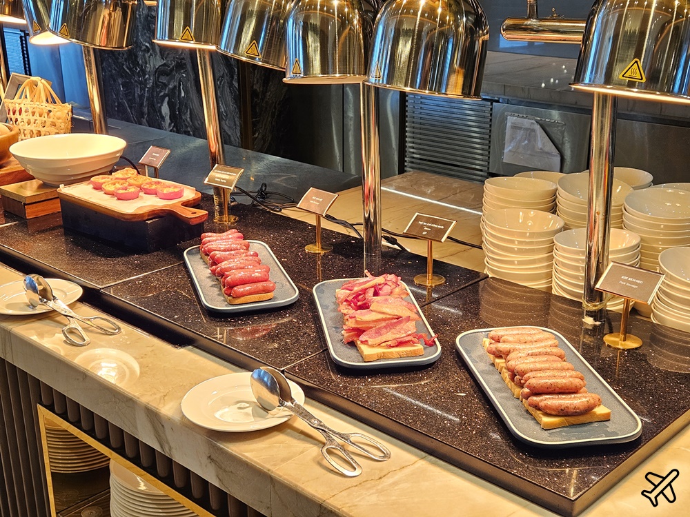 2026越南旅遊 下龍灣麗笙藍標飯店 / 下龍灣海星飯店 Radisson Blu HaLong Bay 早餐、泳池 2026越南旅遊 下龍灣麗笙藍標飯店 / 下龍灣海星飯店 Radisson Blu HaLong Bay 早餐、泳池