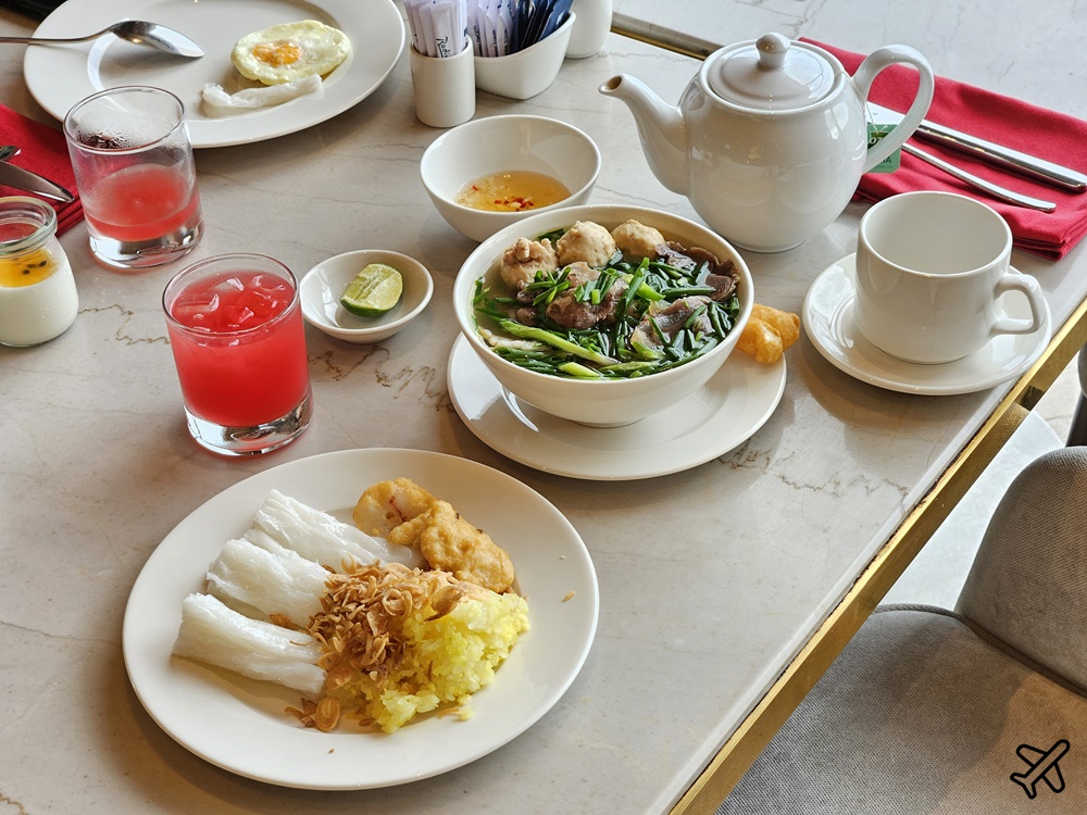 2026越南旅遊 下龍灣麗笙藍標飯店 / 下龍灣海星飯店 Radisson Blu HaLong Bay 早餐、泳池