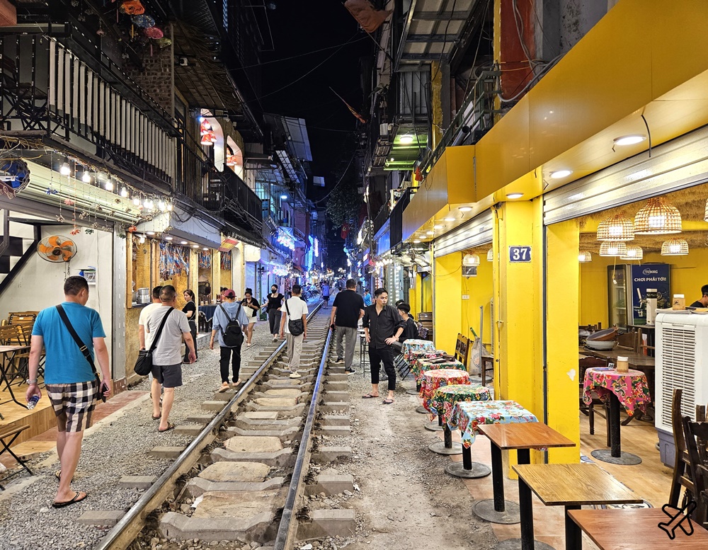 2026越南旅遊 河內景點 河內火車街咖啡廳 比預期好玩的景點 河內自由行