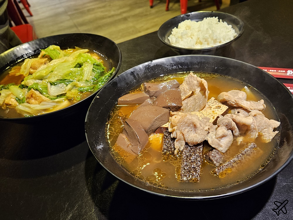 台中美食 滿大碗滷味台中梧棲店 加熱滷味 麻辣燙、炒滷味、炸滷味 梧棲 小吃