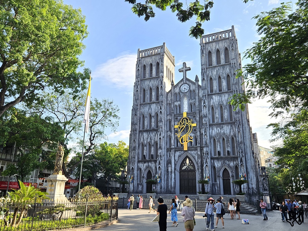 2026越南旅遊 河內美食 共咖啡 Cộng C&agrave; Ph&ecirc; 河內咖啡廳 還劍湖、河內大教堂都有分店 河內自由行 @AJ的旅行地圖