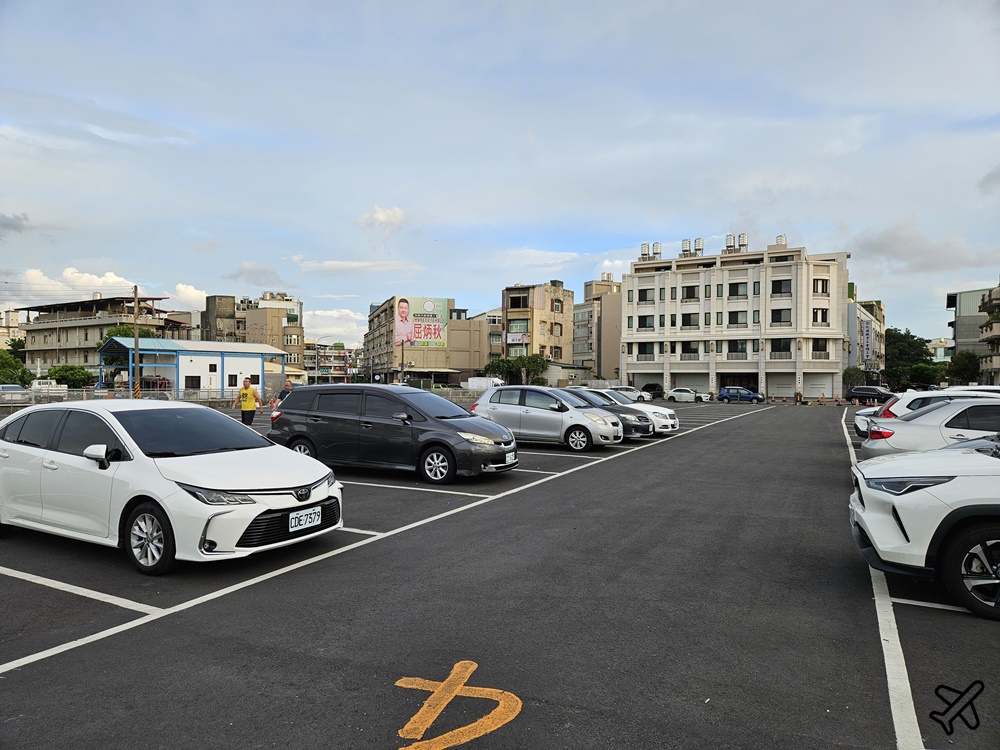 2026彰化美食 精誠夜市 停車場 彰化最大夜市 每周營業5天 彰化景點