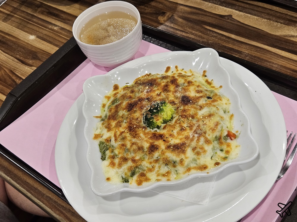 2026台中美食 國際耀谷素食餐飲 泡沫紅茶店轉型 素食餐廳 沙鹿美食