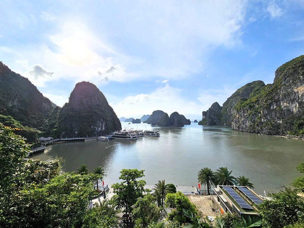 2026越南旅遊 下龍灣 大使號遊輪 驚喜洞、英雄島、光明洞 下龍灣郵輪兩天一夜 河內自由行