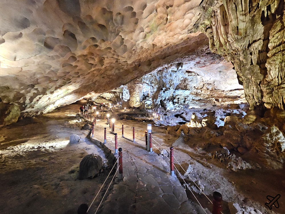 2026越南旅遊 下龍灣 大使號遊輪 驚喜洞、英雄島、光明洞 下龍灣郵輪兩天一夜 河內自由行 2026越南旅遊 下龍灣 大使號遊輪 驚喜洞、英雄島、光明洞 下龍灣郵輪兩天一夜 河內自由行