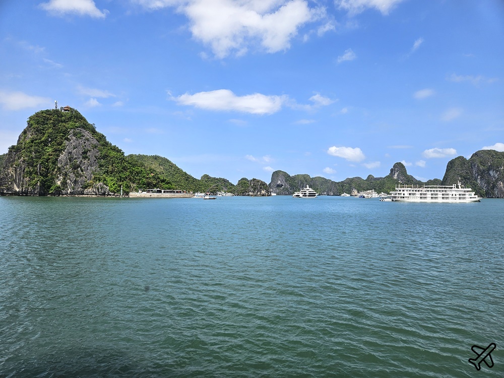 2026越南旅遊 下龍灣 大使號遊輪 房間、船上設施、報到流程、下龍灣交通 下龍灣郵輪兩天一夜 河內自由行 2026越南旅遊 下龍灣 大使號遊輪 房間、船上設施、報到流程、下龍灣交通 下龍灣郵輪兩天一夜 河內自由行