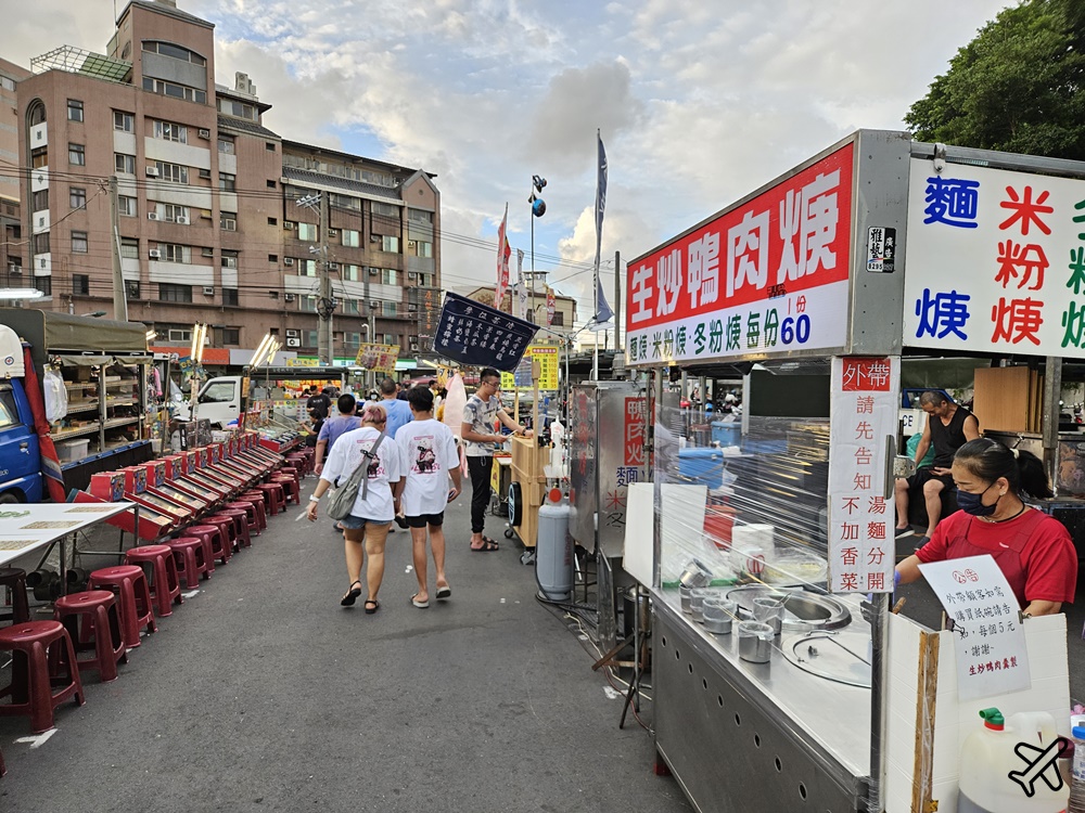 2026彰化美食 精誠夜市 停車場 彰化最大夜市 每周營業5天 彰化景點