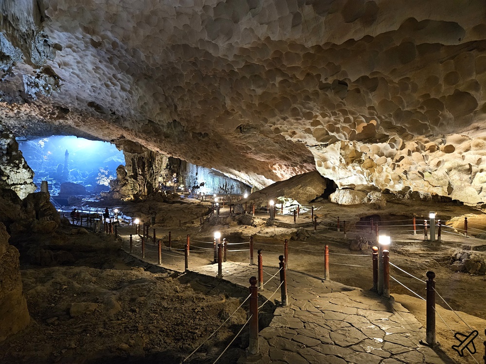 2026越南旅遊 下龍灣 大使號遊輪 驚喜洞、英雄島、光明洞 下龍灣郵輪兩天一夜 河內自由行 2026越南旅遊 下龍灣 大使號遊輪 驚喜洞、英雄島、光明洞 下龍灣郵輪兩天一夜 河內自由行
