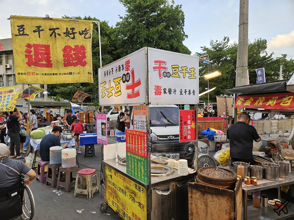 2026彰化美食 精誠夜市 停車場 彰化最大夜市 每周營業5天 彰化景點