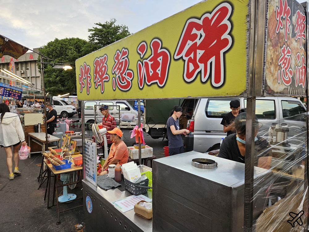 2026彰化美食 精誠夜市 停車場 彰化最大夜市 每周營業5天 彰化景點