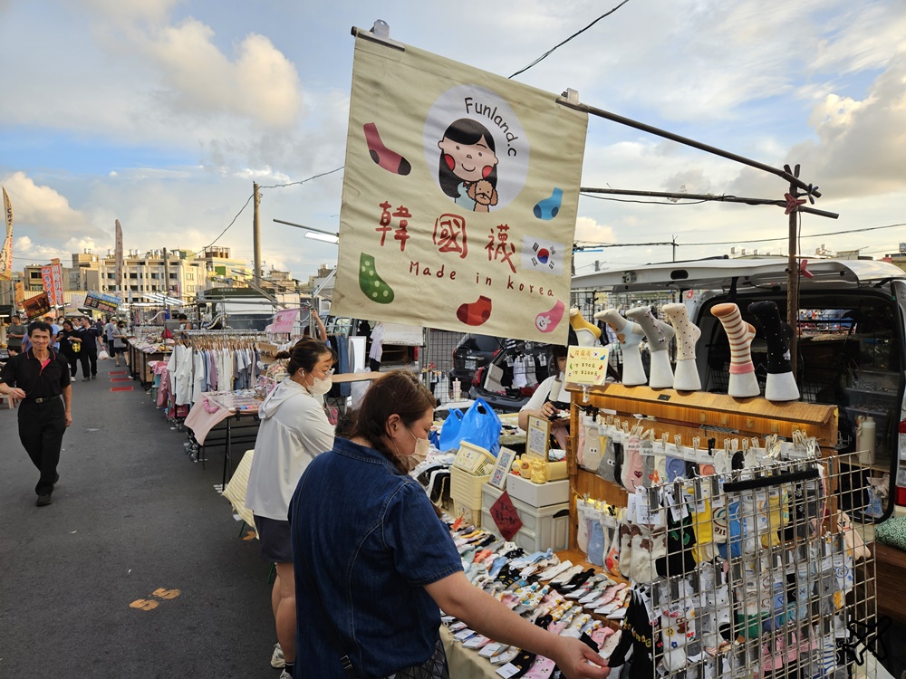 2026彰化美食 精誠夜市 停車場 彰化最大夜市 每周營業5天 彰化景點