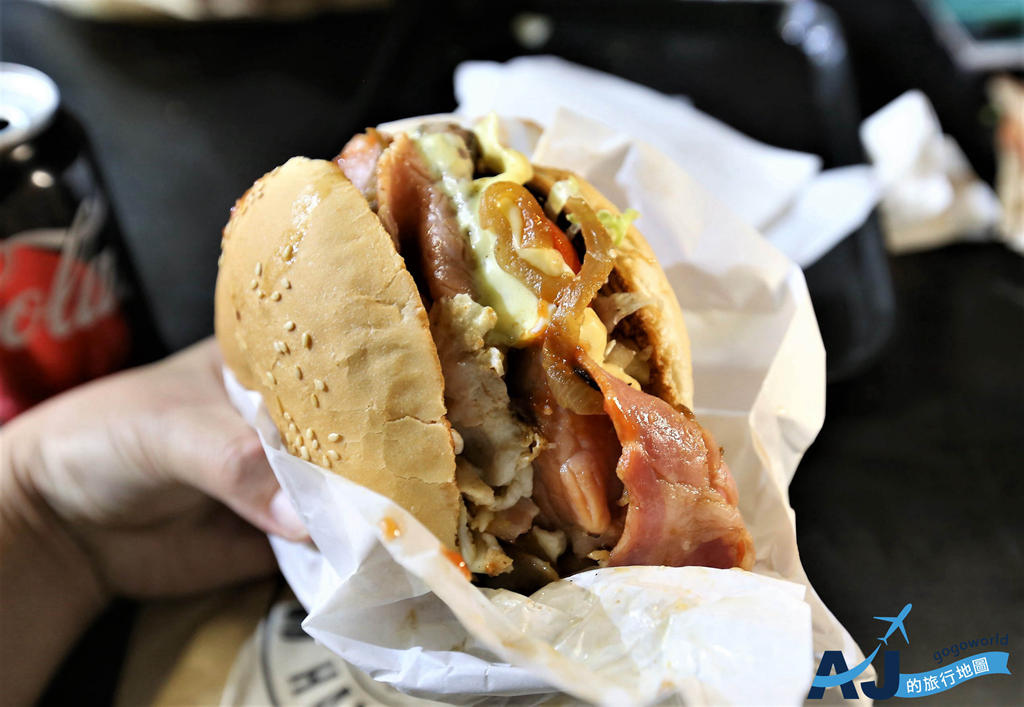 澳洲旅遊 墨爾本美食 Andrew’s Hamburgers 無法一口咬下的大漢堡 墨爾本自由行推薦 @AJ的旅行地圖